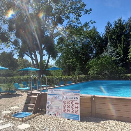 Camping Le Vallage Attigny Exterior foto