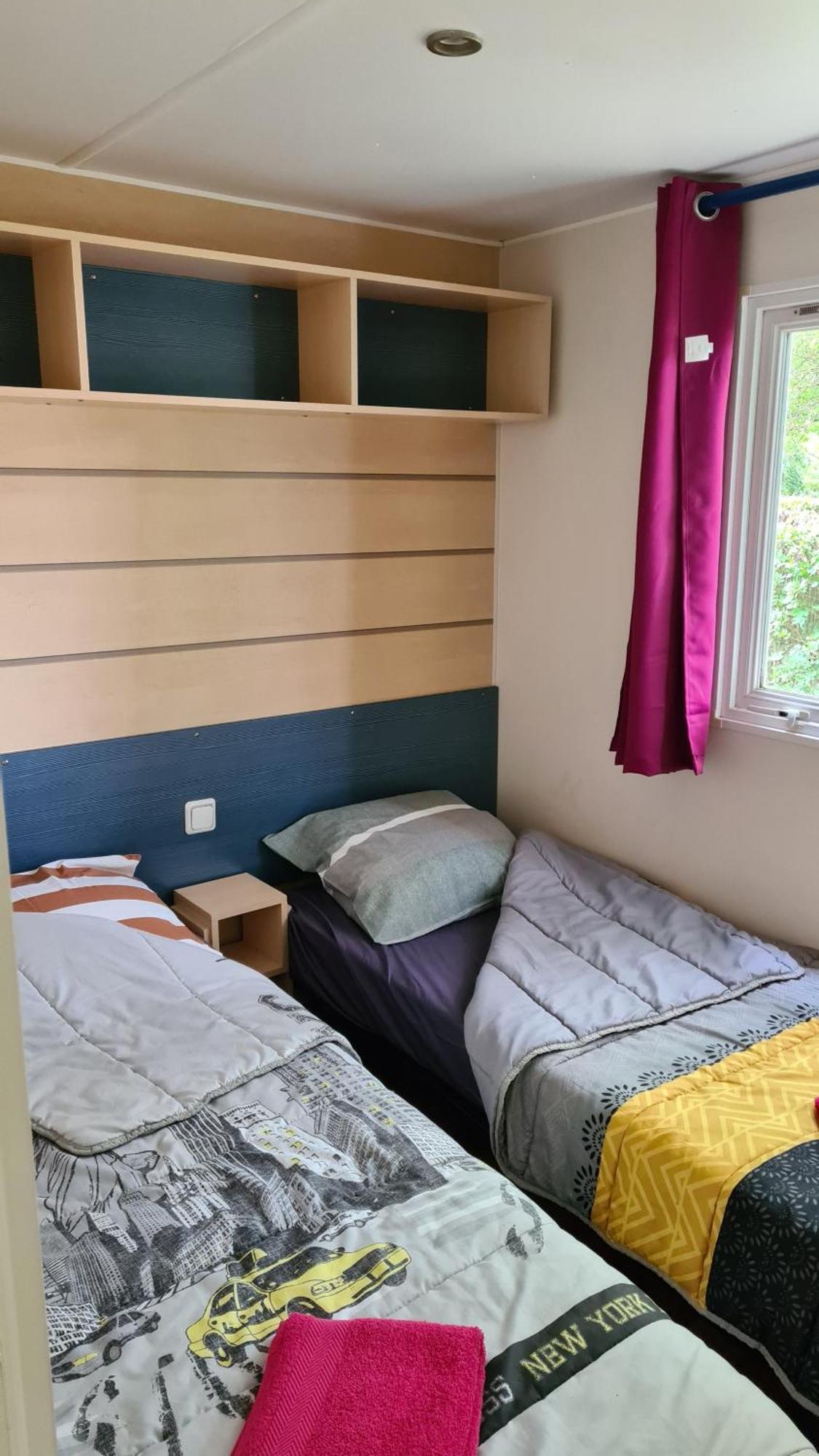 Camping Le Vallage Attigny Exterior foto
